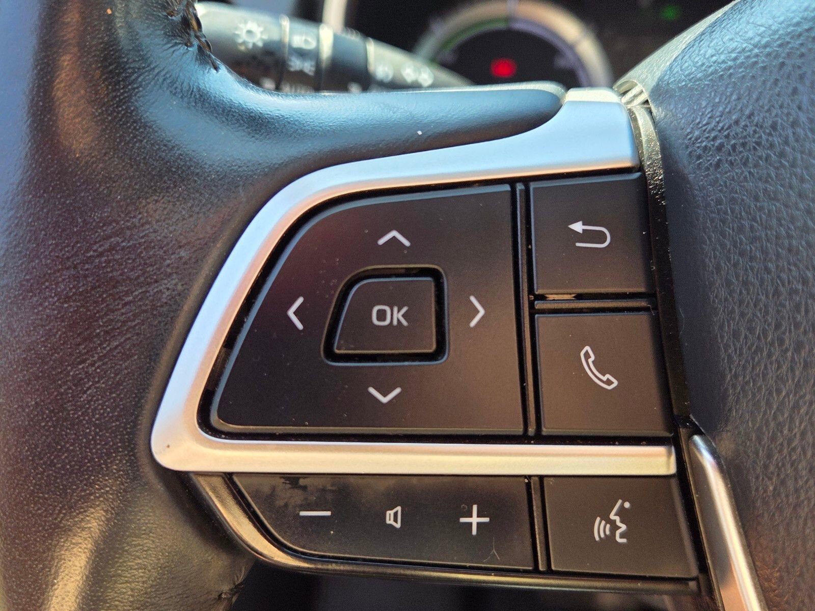 Used 2022 Toyota Highlander Bronze Edition image 27