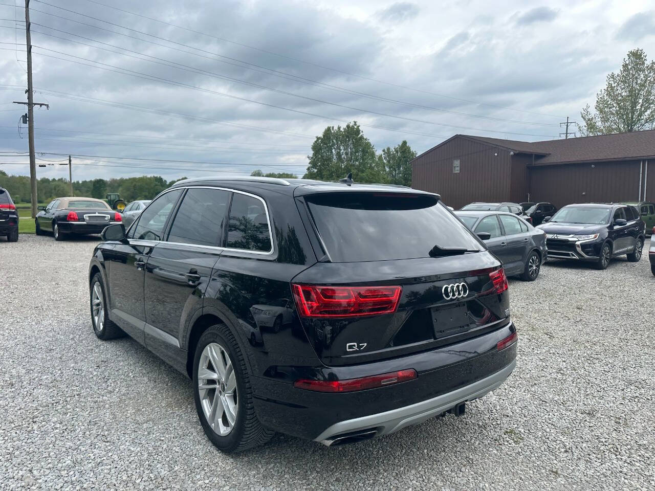 Used 2017 Audi Q7 3.0T Premium Plus w/ Premium Plus Package AWD/4WD image 8