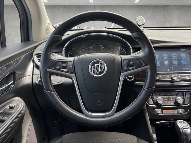 Used 2020 Buick Encore Preferred FWD image 27
