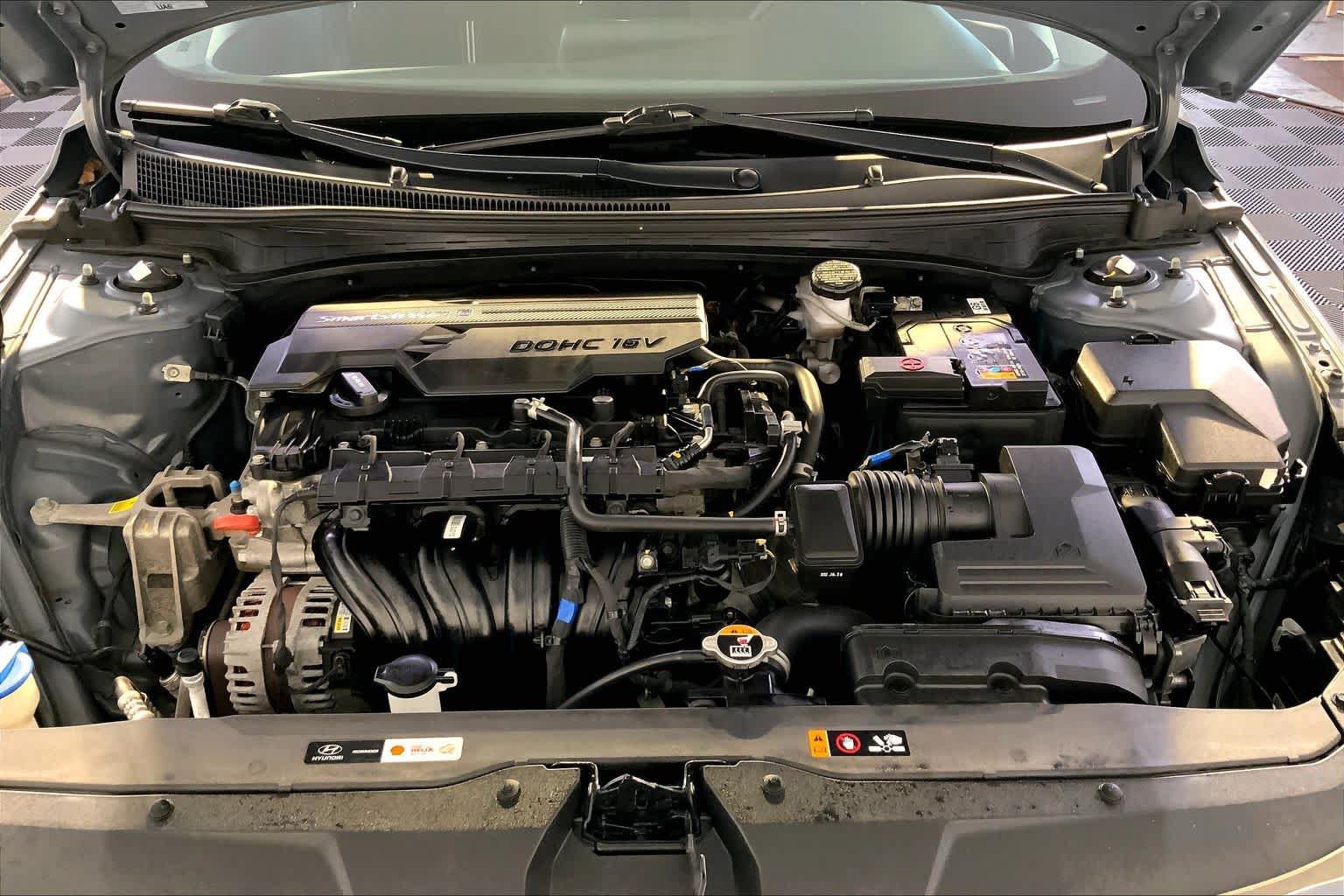 Used 2023 Hyundai Elantra SEL FWD image 30