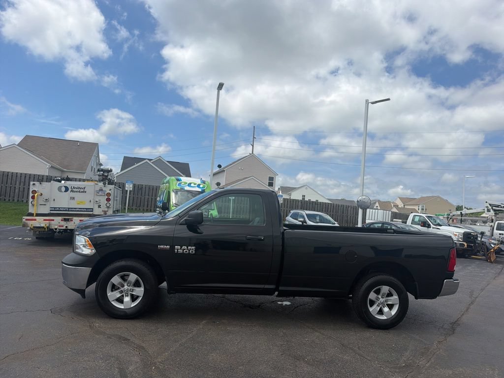 Used 2017 RAM 1500 Tradesman w/ Power & Remote Entry Group AWD/4WD image 4