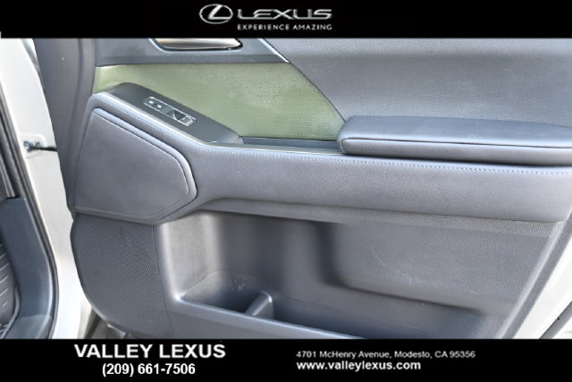 Used 2025 Lexus GX 550 AWD/4WD image 20