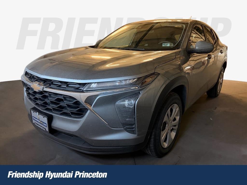 Used 2024 Chevrolet Trax LS