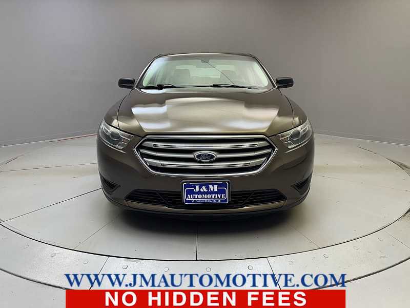 Used 2015 Ford Taurus SE image 8