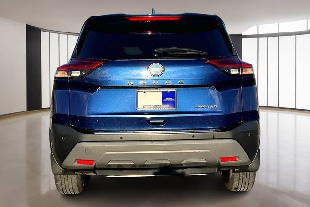 Used 2023 Nissan Rogue SV image 5