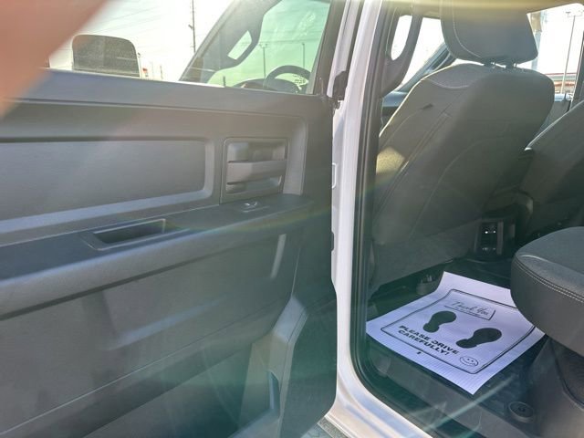 Used 2024 RAM 2500 Tradesman w/ Chrome Appearance Group AWD/4WD image 28