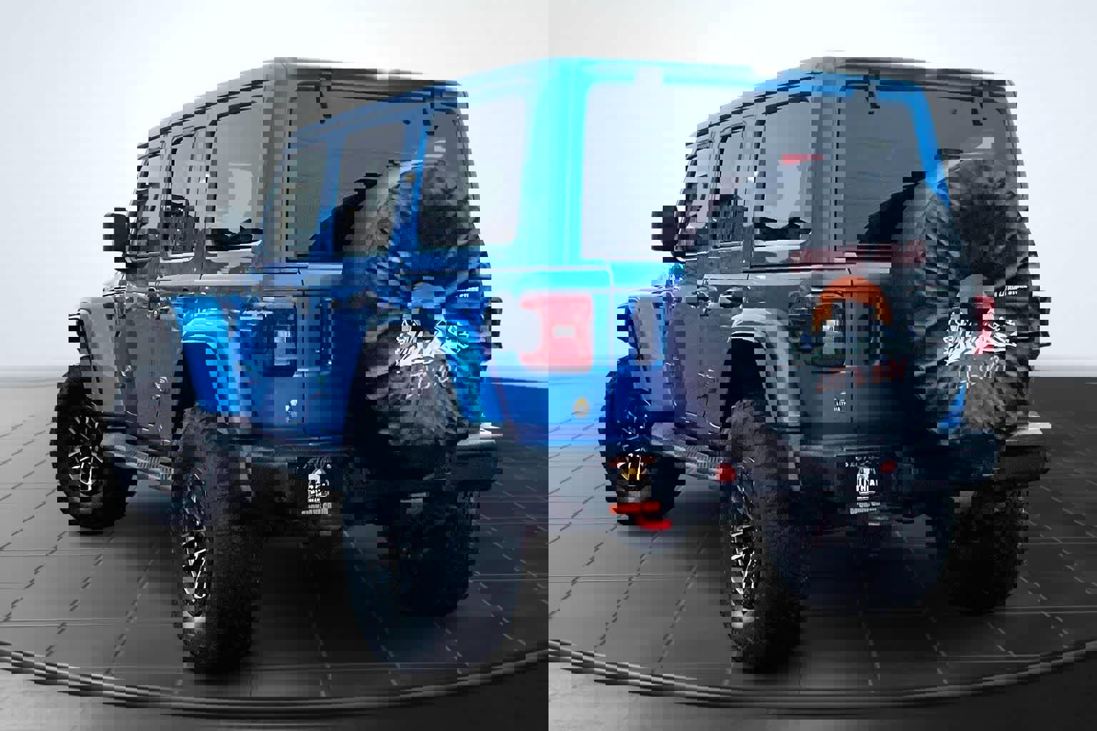 Used 2025 Jeep Wrangler Unlimited Rubicon image 4