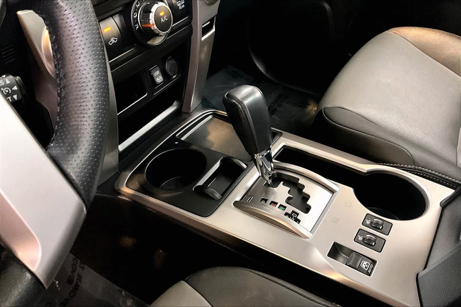 Used 2019 Toyota 4Runner SR5 Premium RWD image 16