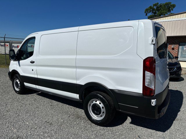 Used 2019 Ford Transit 250 130 Low Roof RWD image 11