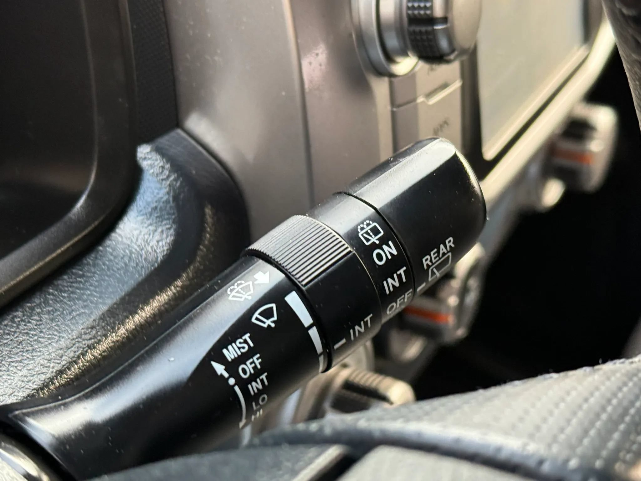 Used 2015 Toyota 4Runner SR5 RWD image 34