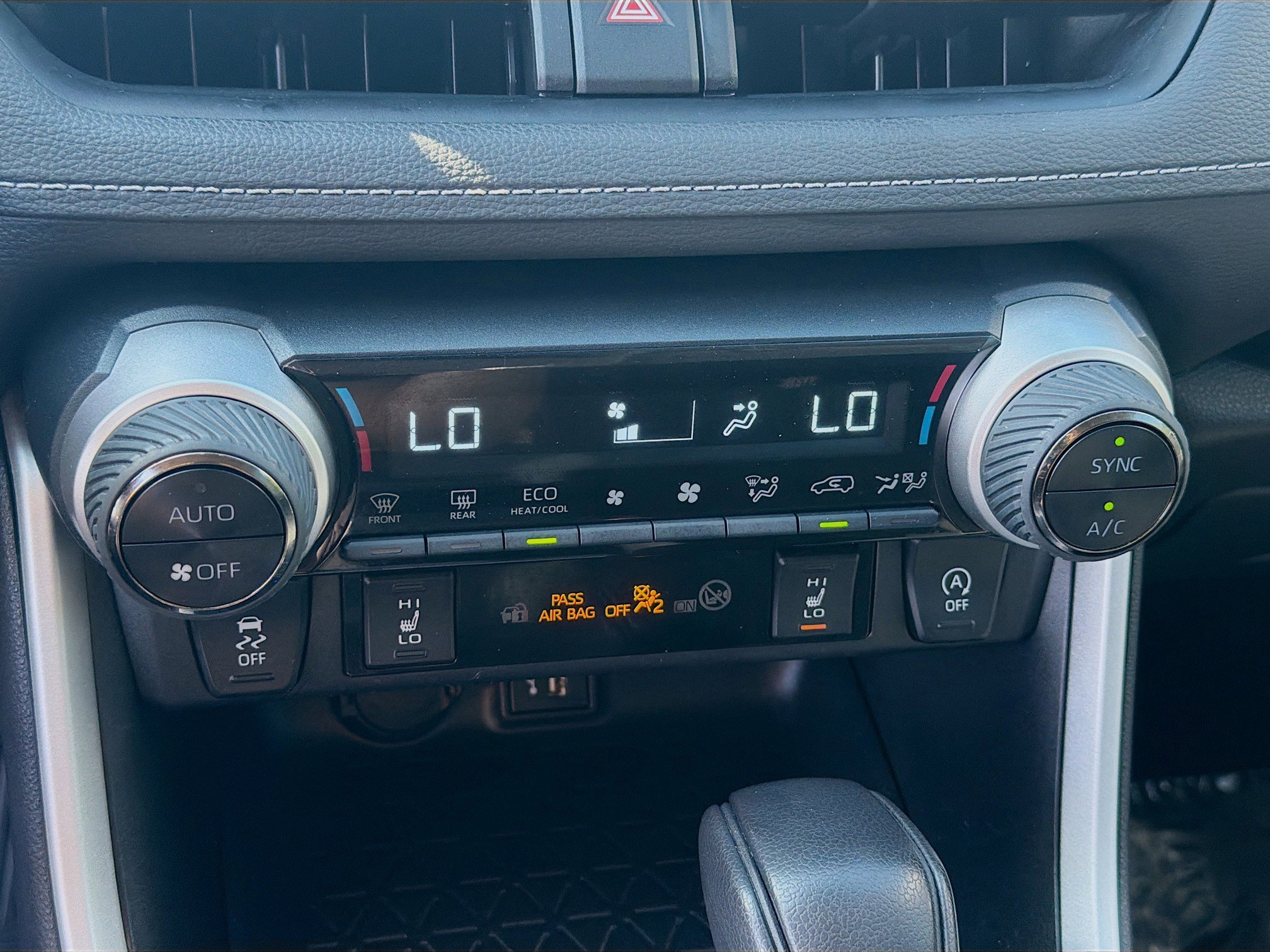 Used 2023 Toyota RAV4 XLE w/ Convenience Package AWD/4WD image 15