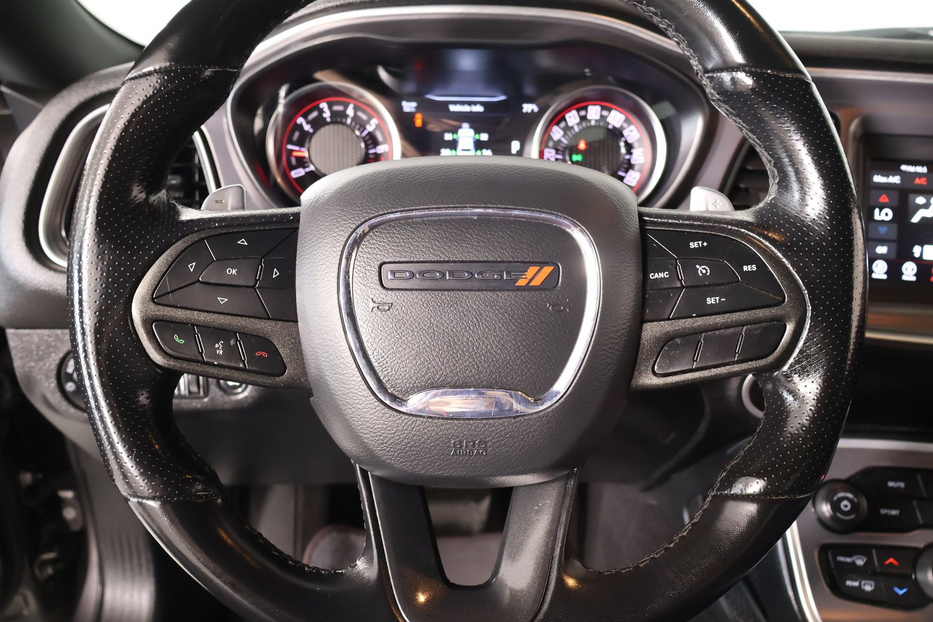 Used 2022 Dodge Challenger GT AWD/4WD image 3
