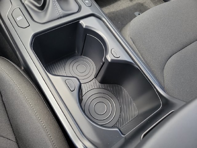 New 2026 Kia K4 FWD image 25