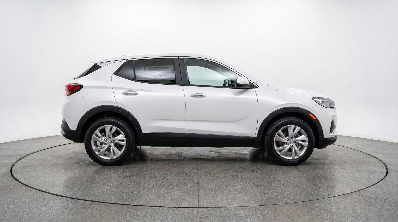 Used 2025 Buick Encore GX Preferred FWD image 11