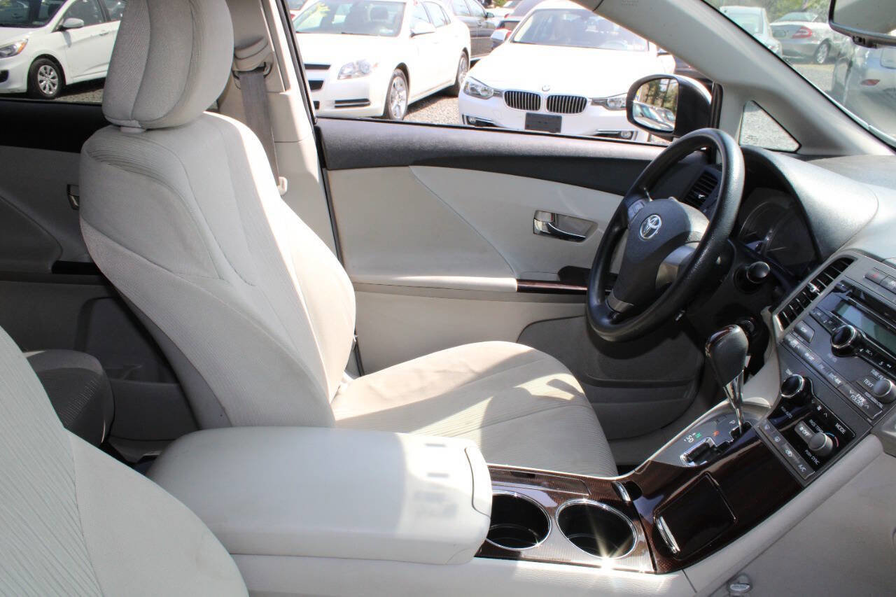 Used 2009 Toyota Venza image 11