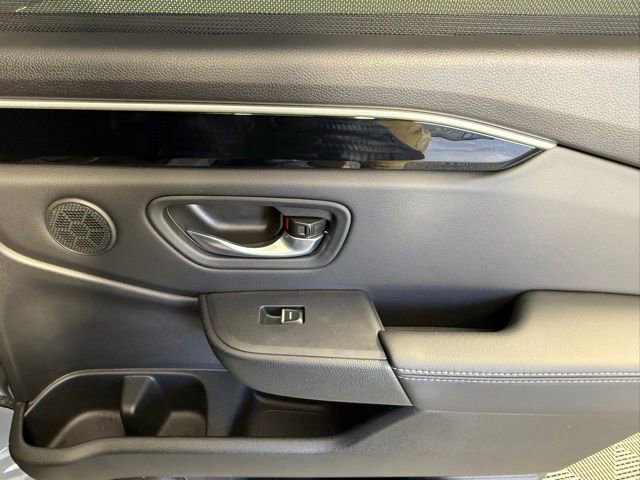 Used 2025 Honda Pilot Touring image 43