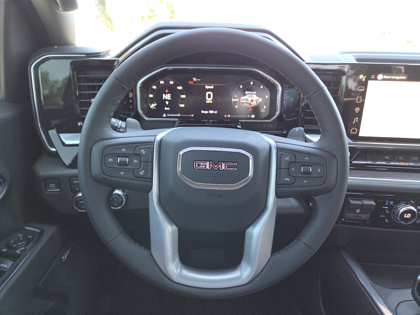New 2026 GMC Sierra 1500 SLT w/ SLT Convenience Package AWD/4WD image 29