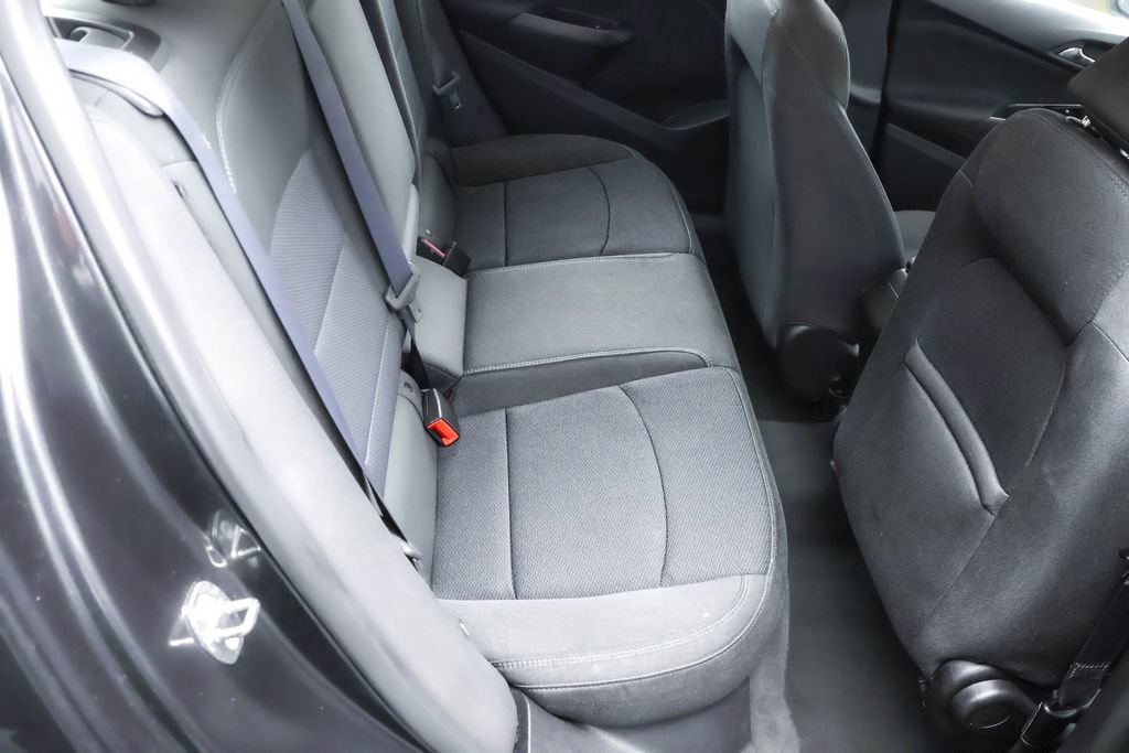 Used 2017 Chevrolet Cruze LT image 20