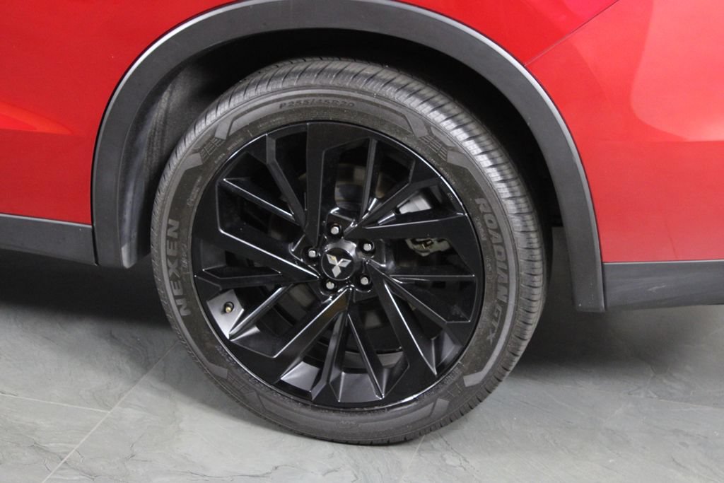Used 2023 Mitsubishi Outlander SEL FWD image 14