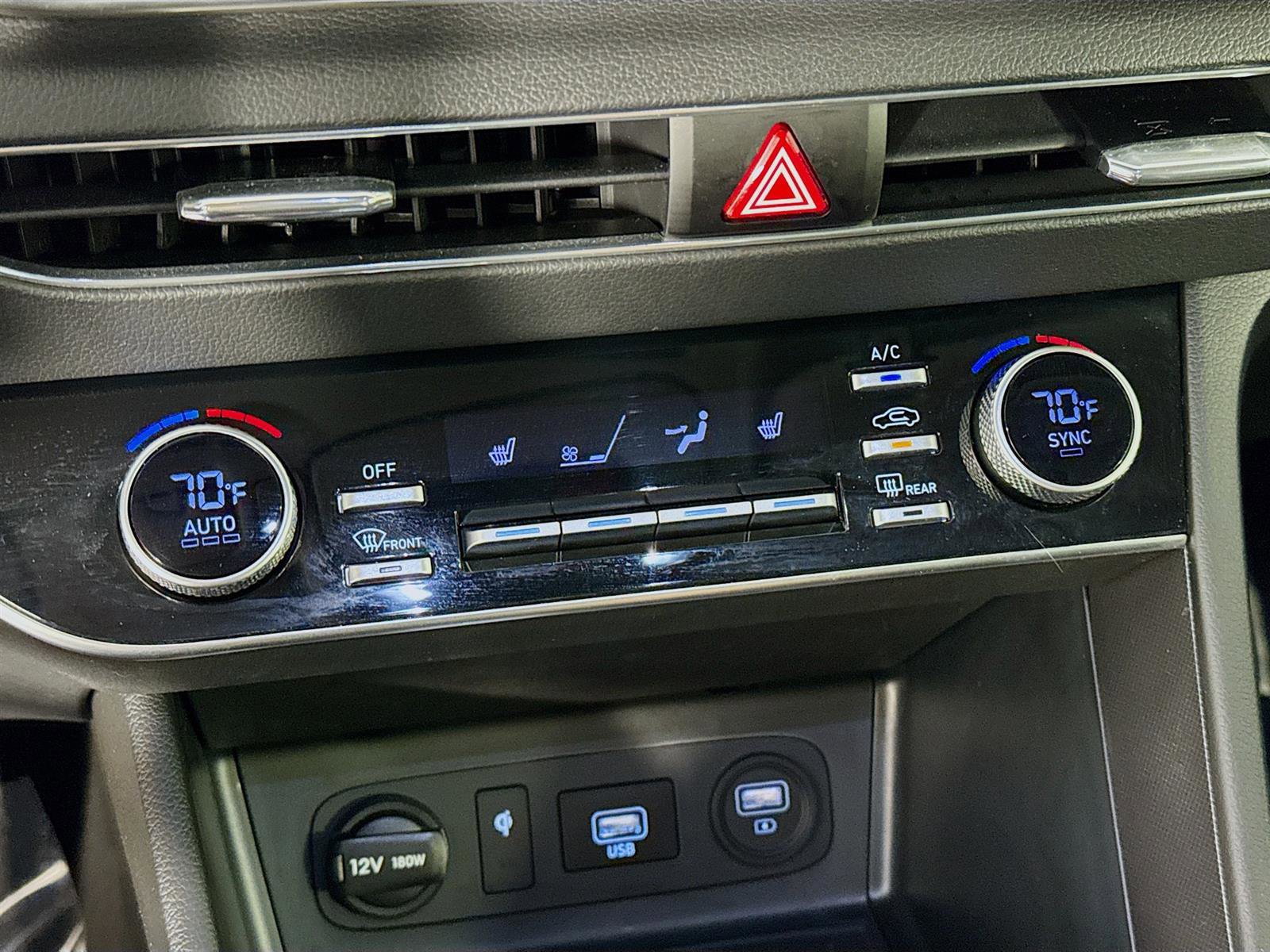 Certified 2023 Hyundai Sonata SEL w/ Convenience Package image 18