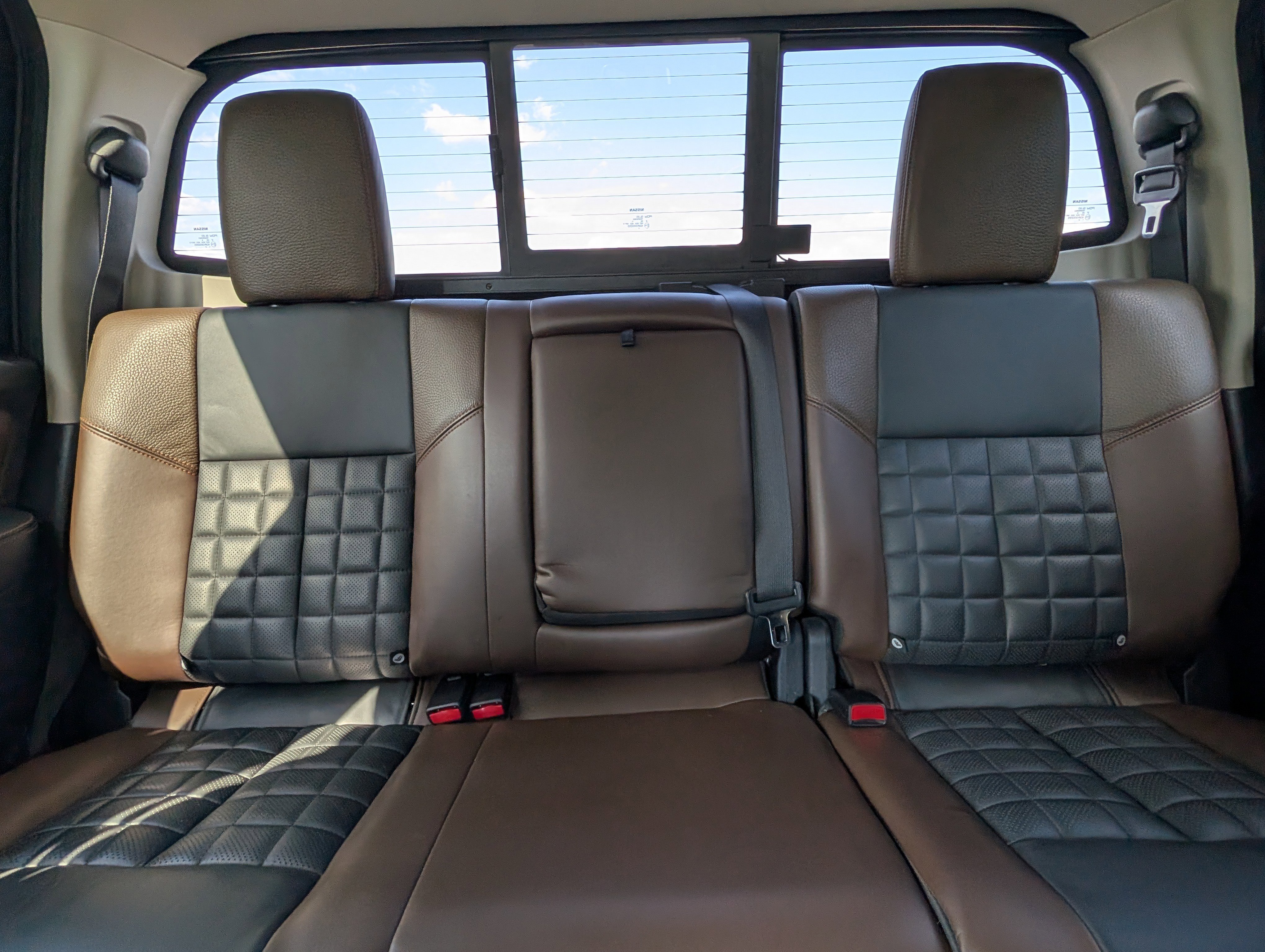 Used 2016 Nissan Titan Platinum Reserve AWD/4WD image 27