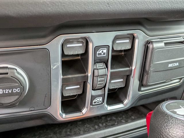 New 2024 Jeep Wrangler Unlimited Sahara AWD/4WD image 23