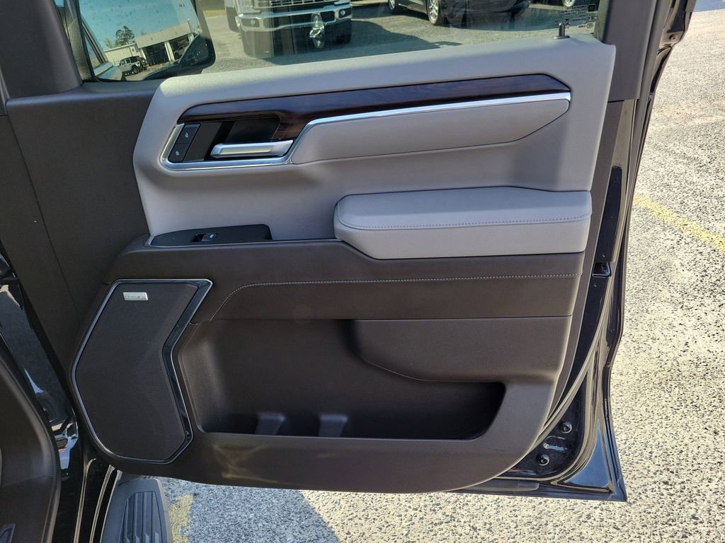 Used 2024 GMC Sierra 1500 SLT w/ SLT Premium Plus Package AWD/4WD image 37