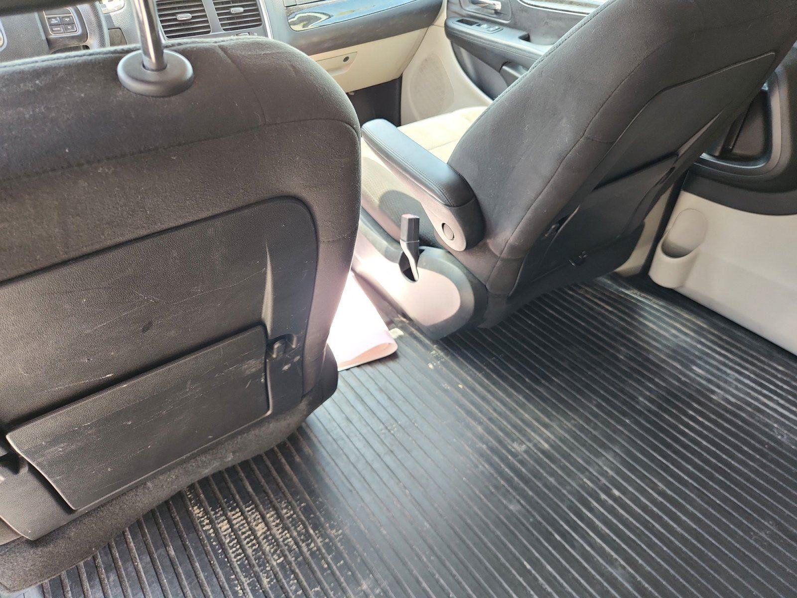 Used 2013 RAM C/V Tradesman FWD image 12