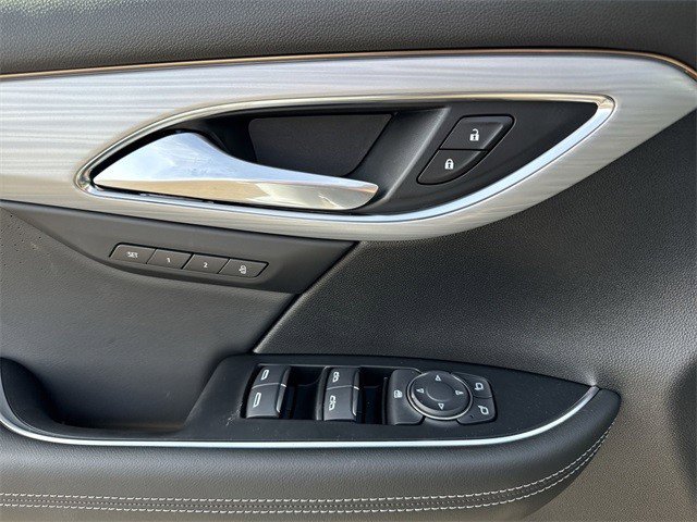 New 2026 Buick Envision Avenir image 13