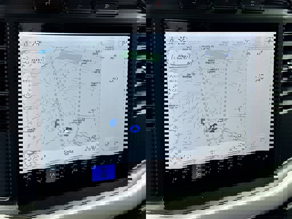 New 2023 Ford F150 Lightning Pro image 28