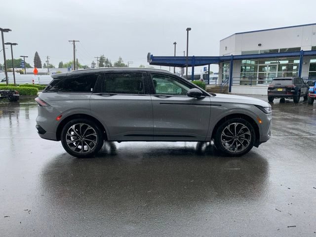 New 2026 Lincoln Nautilus Reserve AWD/4WD image 8