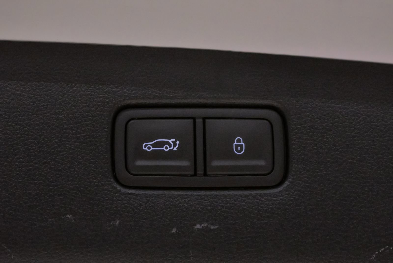 Certified 2026 Genesis GV70 2.5T Advanced AWD/4WD image 26