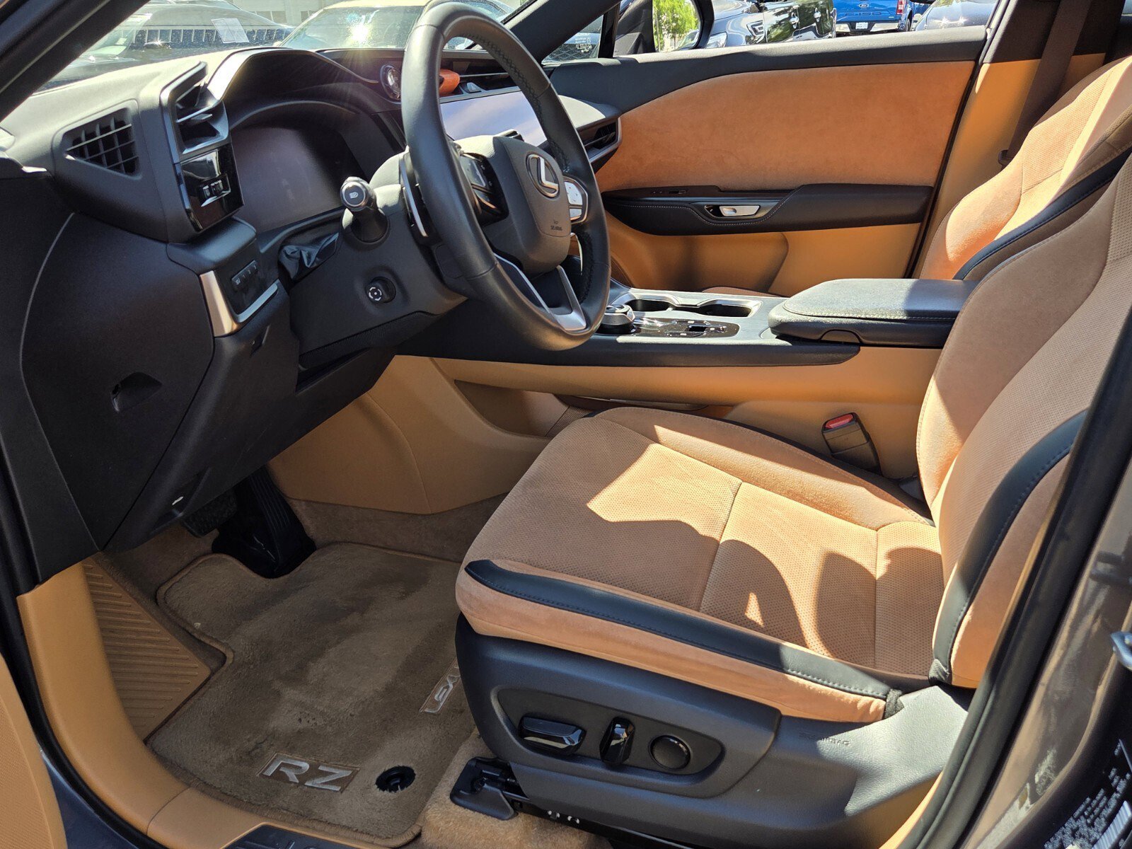 Used 2024 Lexus RZ 450e Premium w/ Accessory Package (Z1) AWD/4WD image 14
