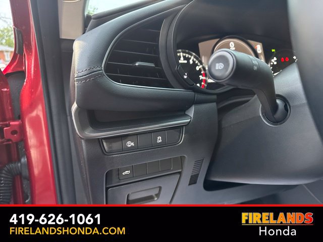 Used 2025 MAZDA MAZDA3 s FWD image 17
