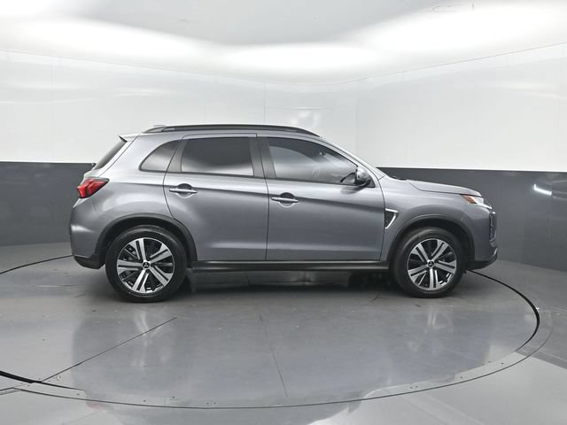 Used 2025 Mitsubishi Outlander Sport SEL AWD/4WD image 32