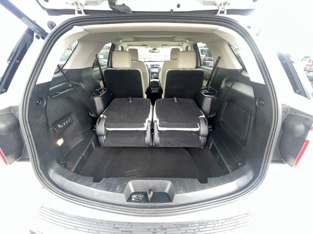 Used 2019 Ford Explorer Platinum image 14