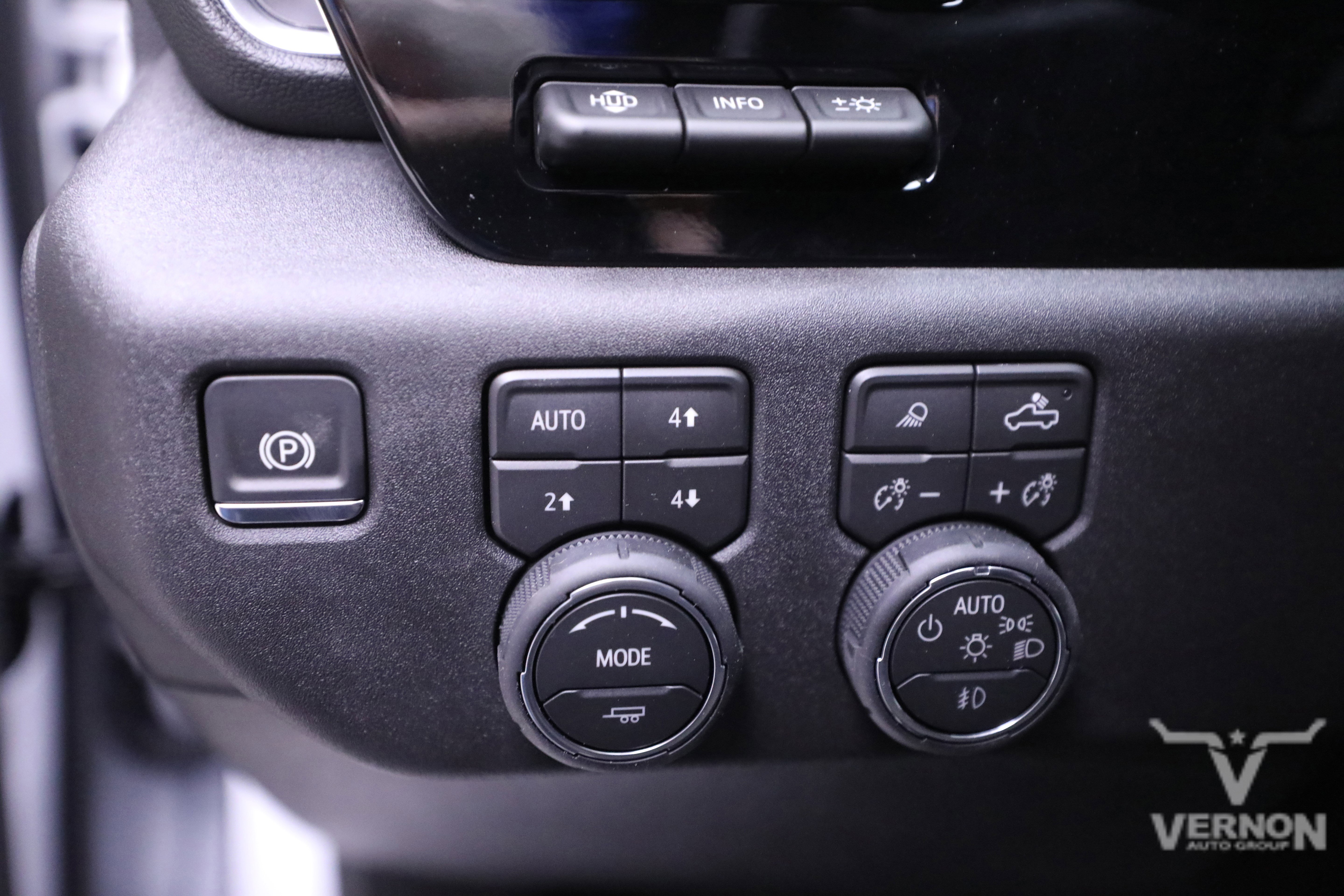 New 2026 Chevrolet Silverado 2500 LTZ w/ LTZ Premium Texas Edition image 16