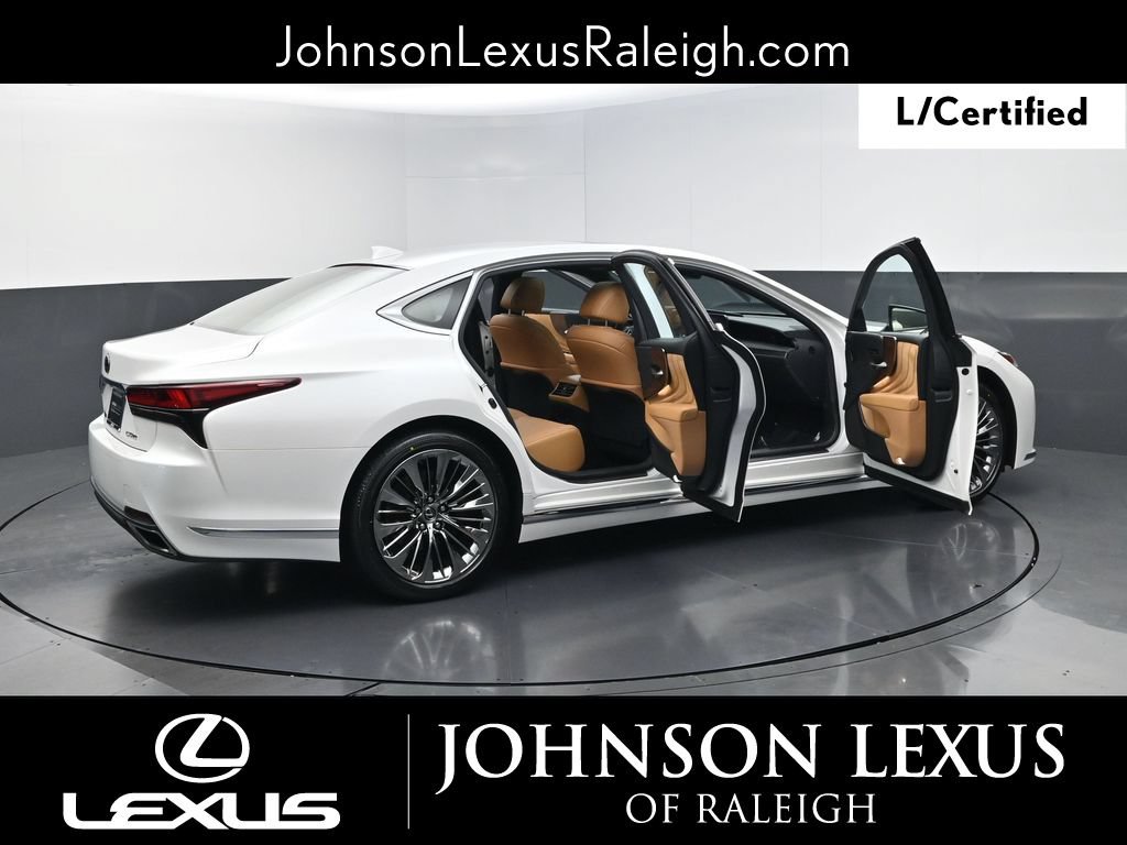 Certified 2021 Lexus LS 500 w/ Accessory Package (Z2) RWD image 31