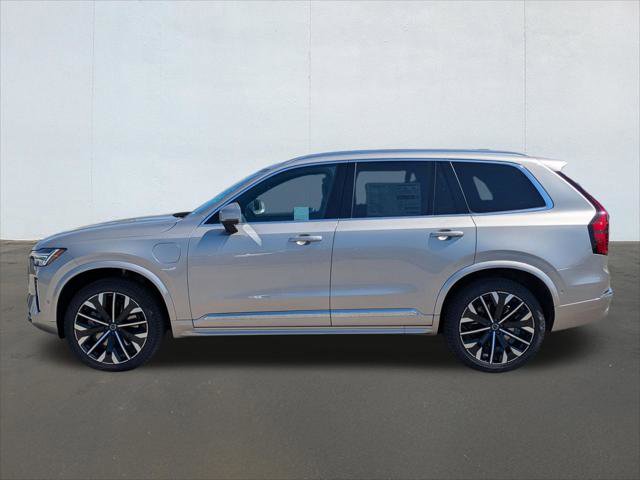 New 2026 Volvo XC90 T8 Plus w/ Protection Package Premier image 3