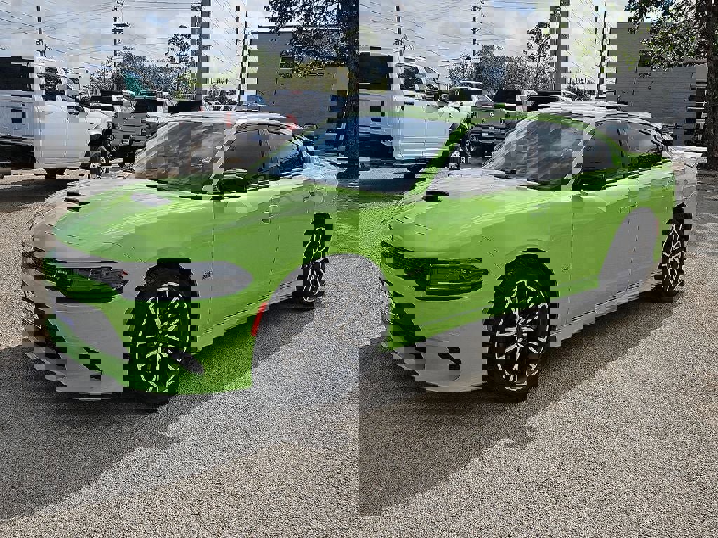 Used 2023 Dodge Charger R/T w/ Harman/Kardon Audio Group RWD image 2