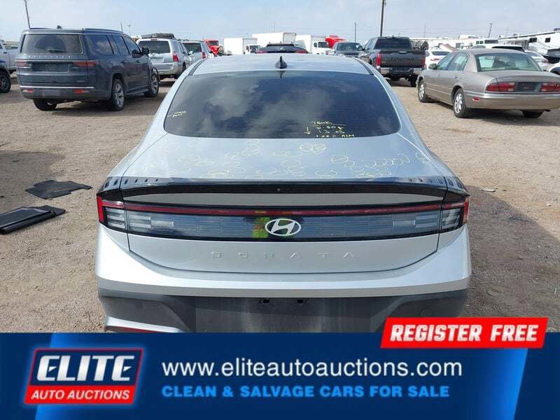Used 2025 Hyundai Sonata SE image 31