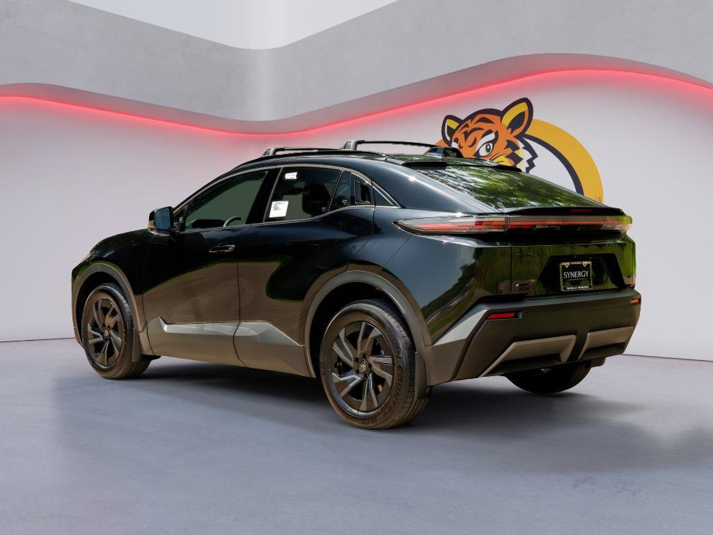 New 2026 Toyota C-HR AWD/4WD image 7