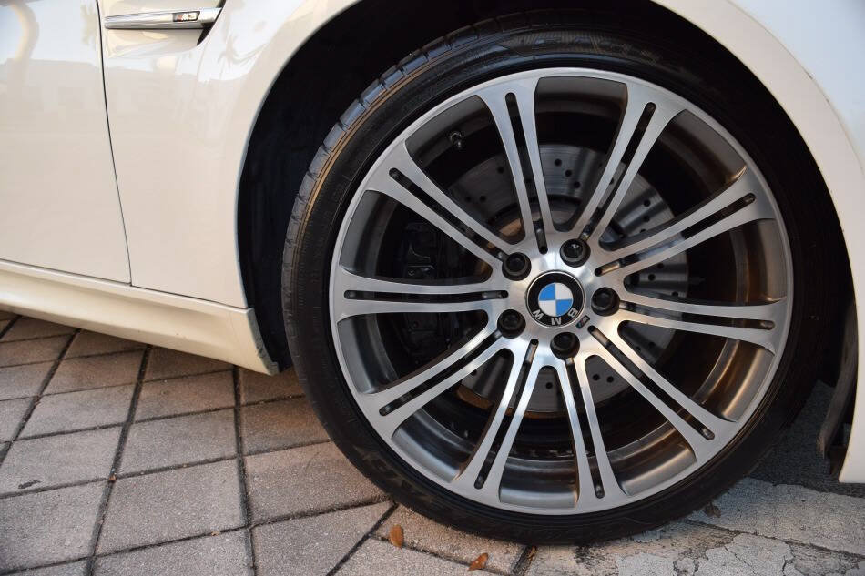 Used 2011 BMW M3 Convertible RWD image 91