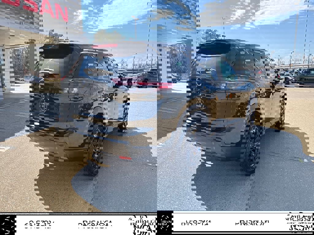 New 2026 Nissan Rogue SV image 6