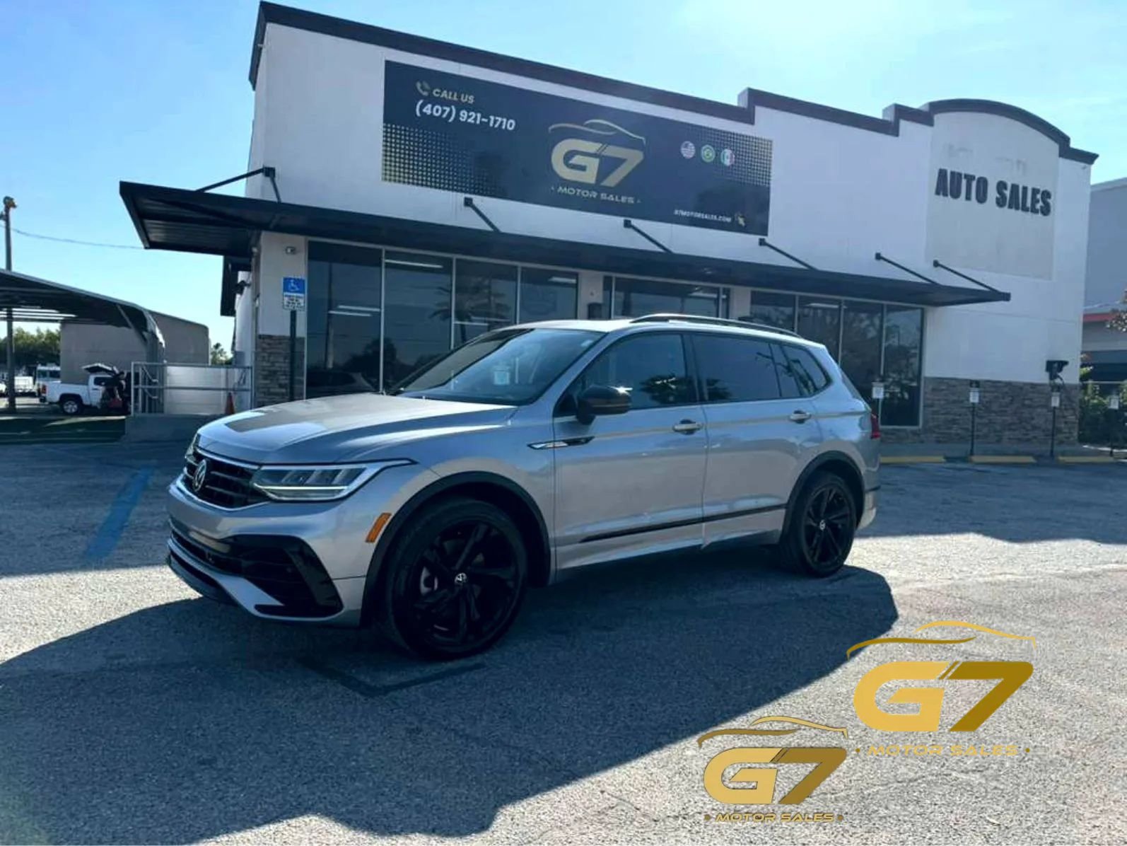 Used 2023 Volkswagen Tiguan SE R-Line
