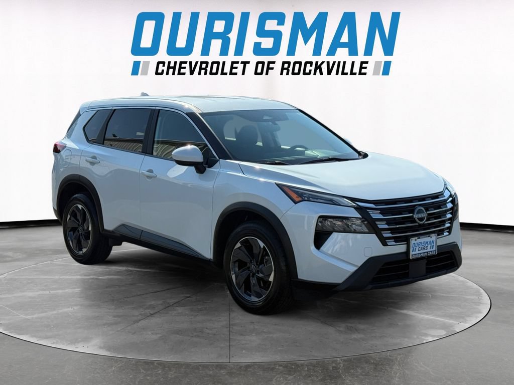 Used 2024 Nissan Rogue SV AWD/4WD image 1