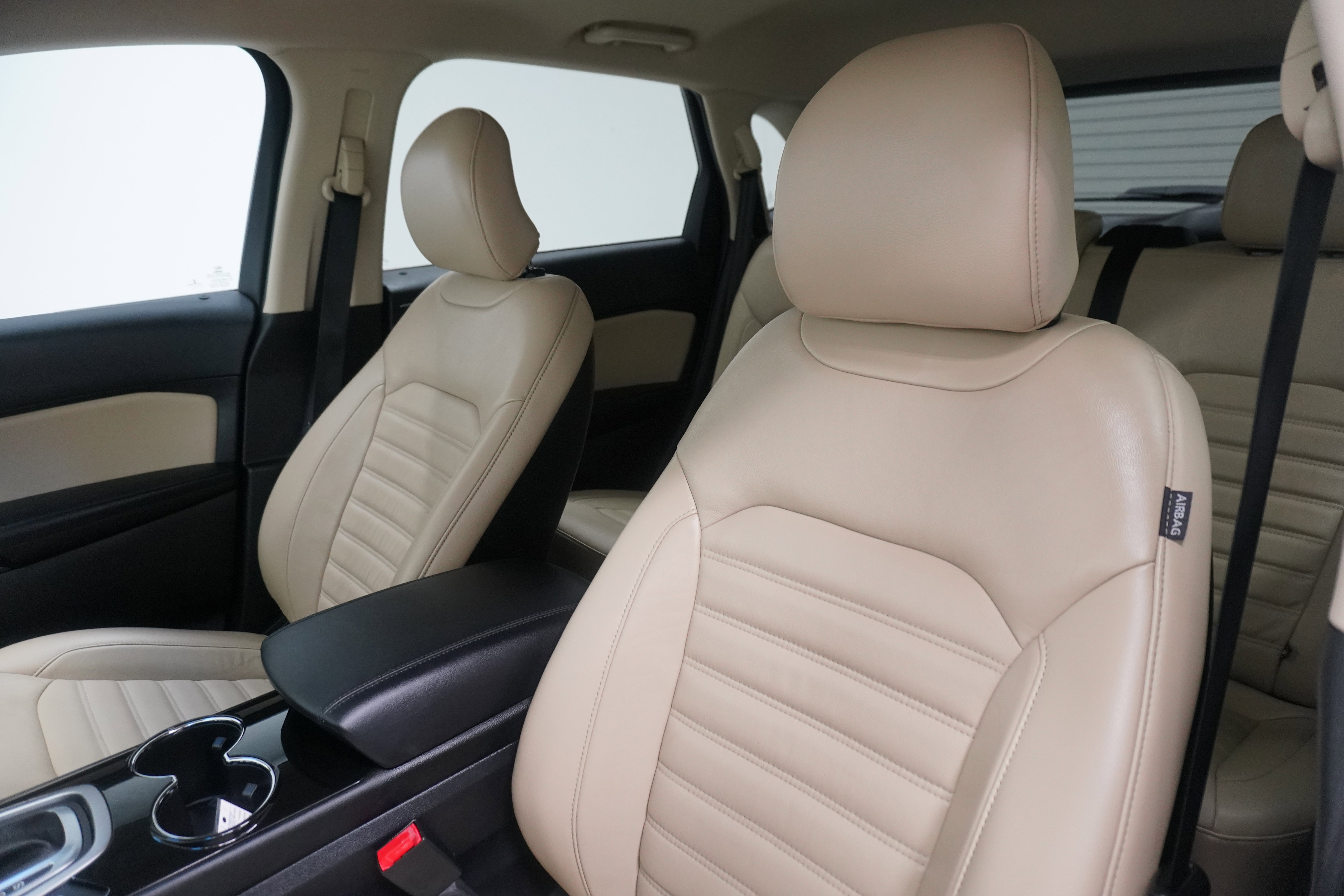 Used 2016 Ford Edge SEL w/ Equipment Group 201A FWD image 10