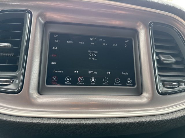 Used 2022 Dodge Challenger SXT image 16