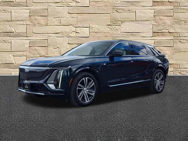 Used 2024 Cadillac Lyriq Luxury AWD/4WD image 1