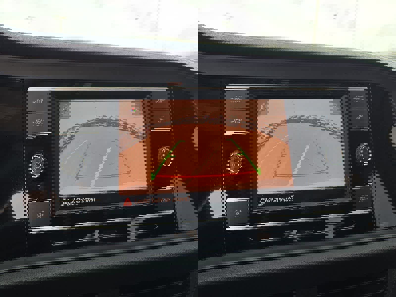 Used 2019 Volkswagen Jetta S image 26